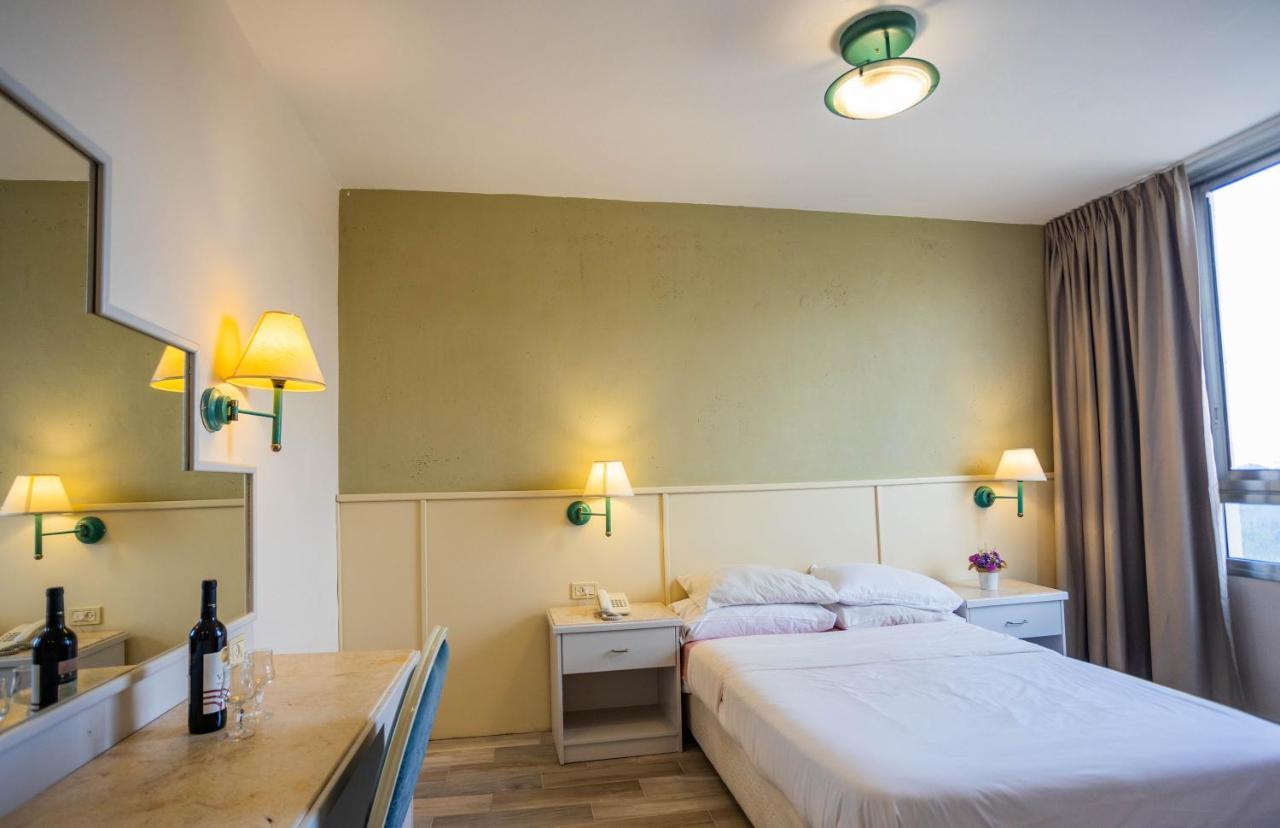 Marom Hotel Haifa Eksteriør billede
