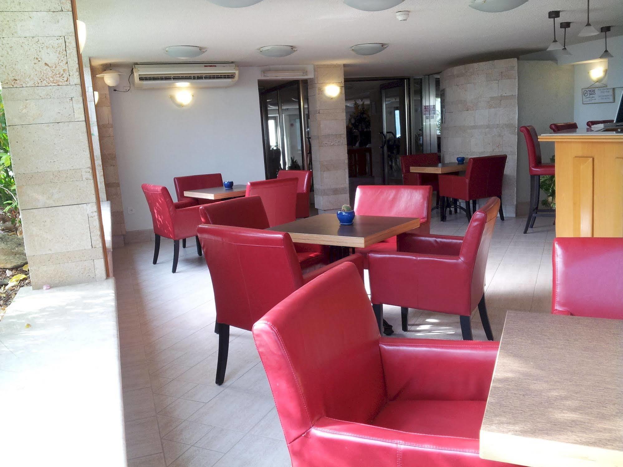 Marom Hotel Haifa Eksteriør billede
